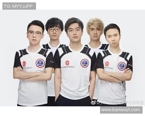 DOTA2热议FPX战队灵活性引发的战术争论与未来发展方向分析